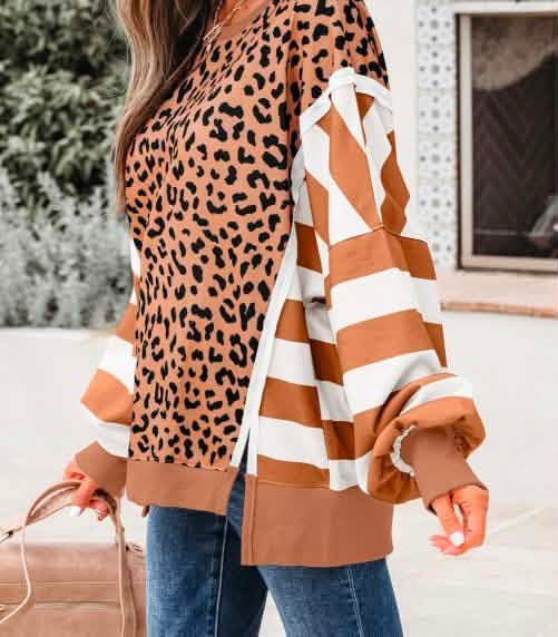 Leopard - striped sleeve pullover